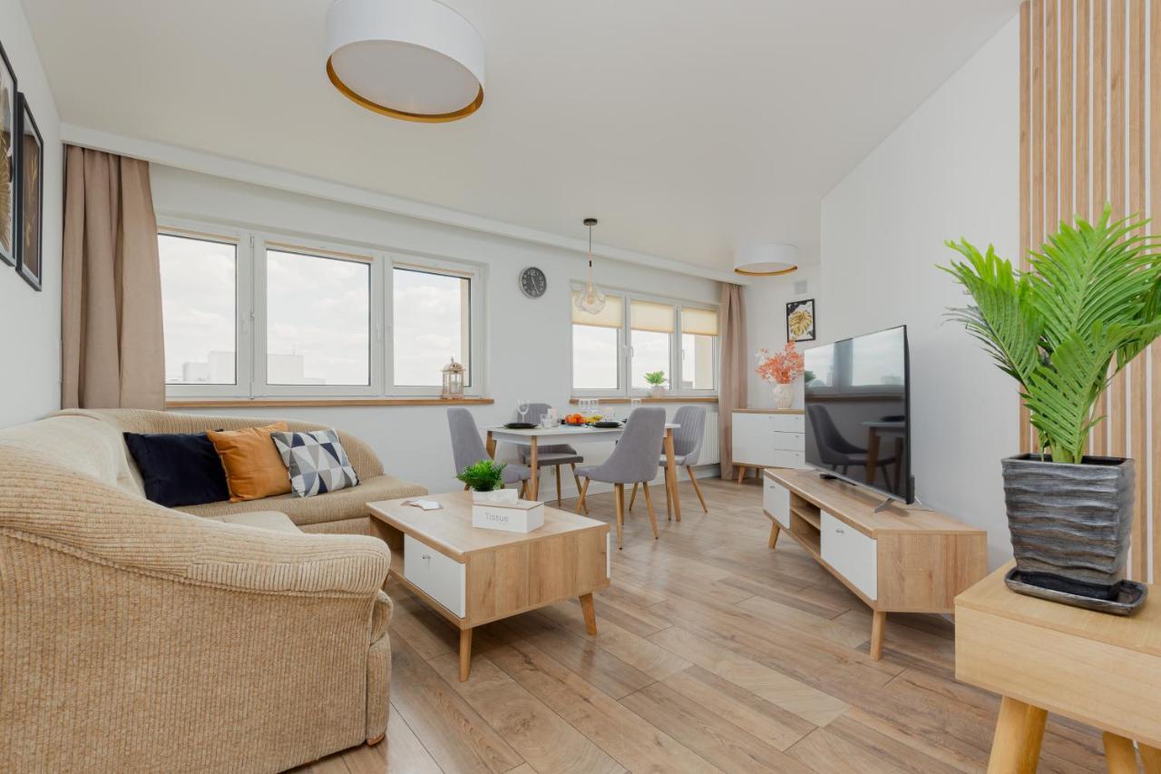 Top Floor View Apartment Marszalkowska By Noclegi Renters 바르샤바 외부 사진