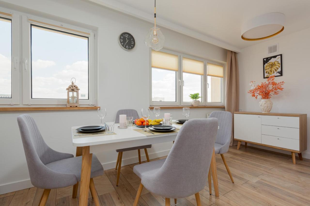 Top Floor View Apartment Marszalkowska By Noclegi Renters 바르샤바 외부 사진
